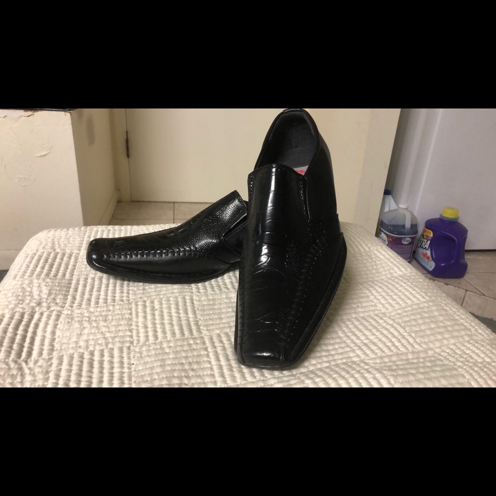 Frenchic Black Dress Shoe